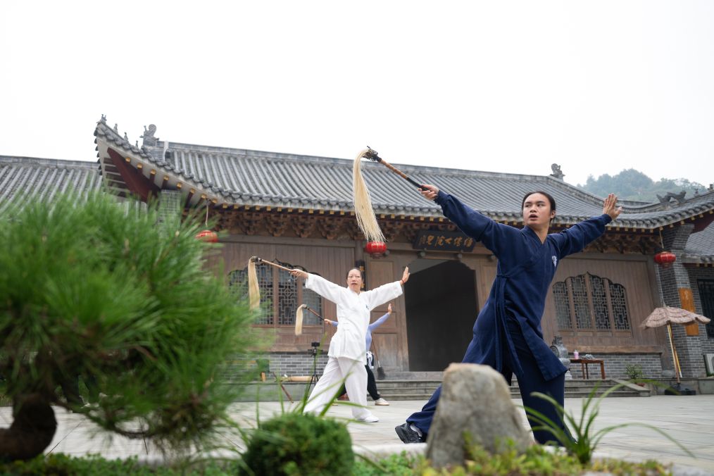 趣博详情图